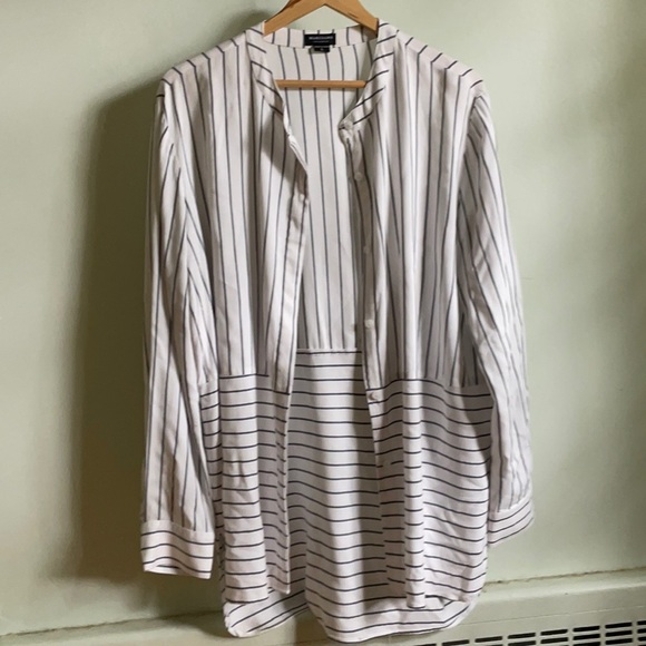 Marciano Long-Sleeved, Button Down Shirt, Size L - Picture 5 of 12